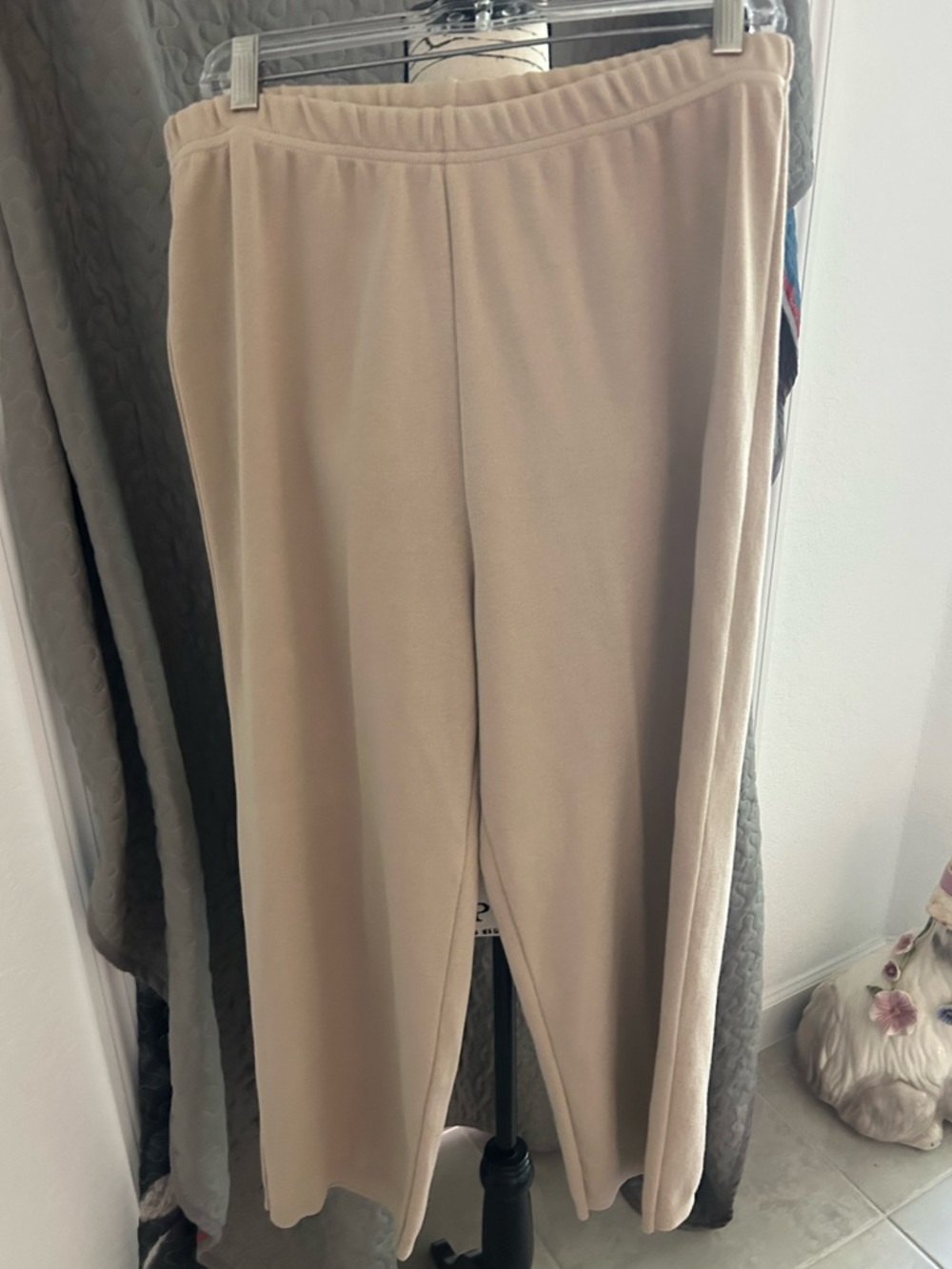 New Orleans knitwear Women's Cream Pull-On Wide-Leg Pants